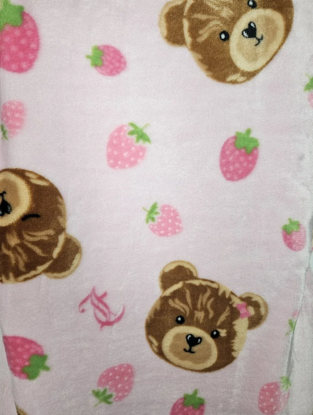 Juicy Couture Kids Pink Teddy Bear & Strawberry Plush Throw Blanket NWT